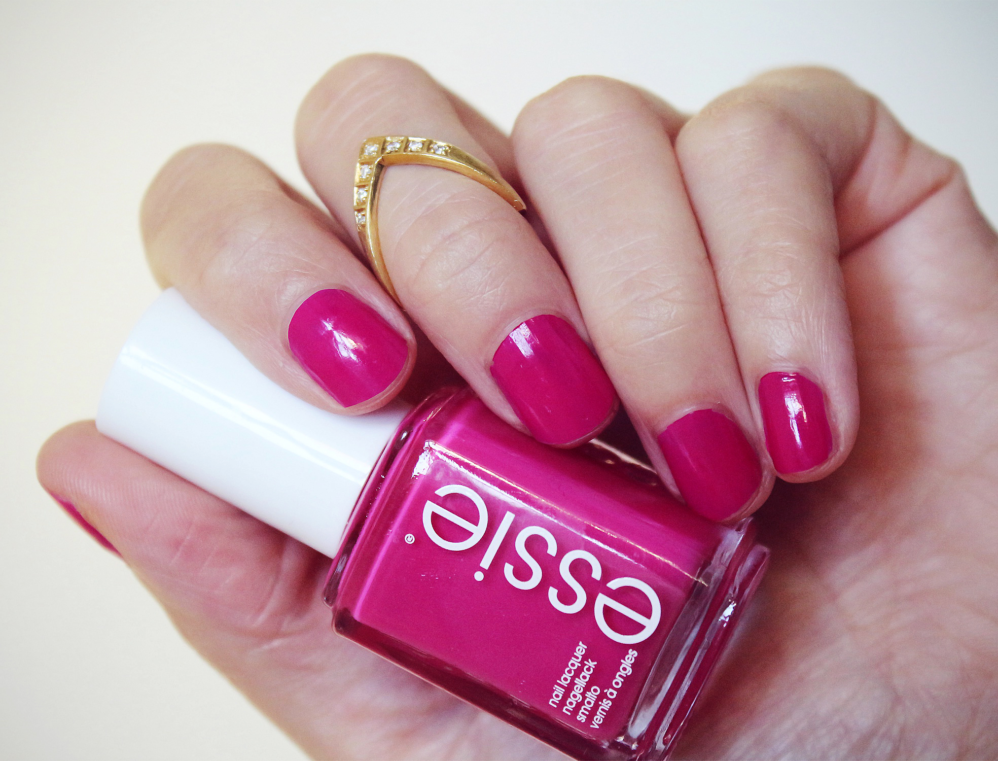 essie-pink-happy@2x
